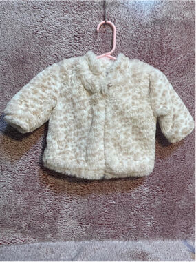 Girls 0-3 months rz by Rachel Zoe pink & white faux fur jacket